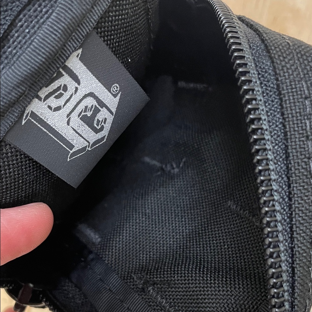 Tactical Pouch - Picture 4 of 4